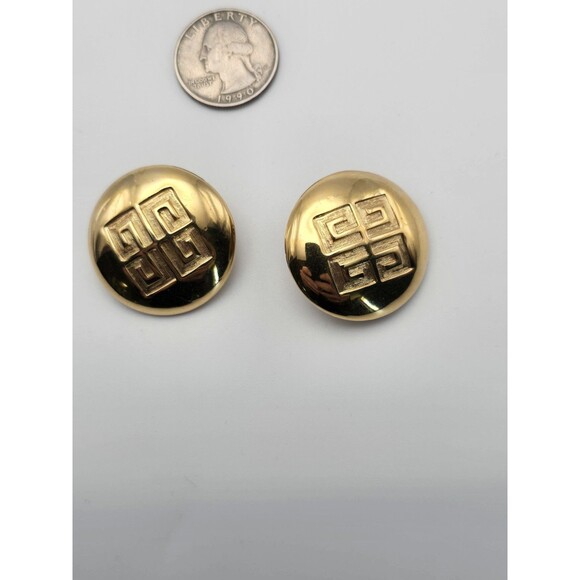 GIVENCHY PARIS NEW YORK SIGNATURE GREEK KEY CLIP-ON STATEMENT EARRINGS SIGNED - Picture 2 of 6